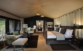 Leopard Trails Yala